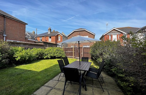 Shanklin Ski Chalet | Briar Bank