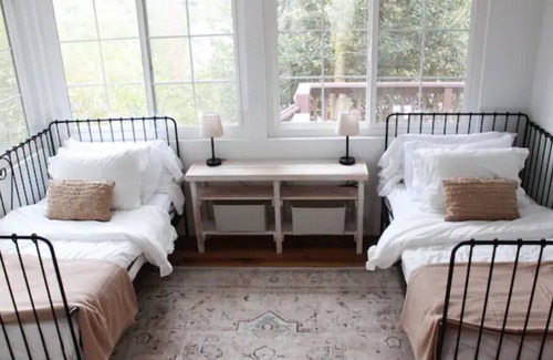 Julian Cottage | Briar Patch Cottage | Hot Tub · Downtown Julian!