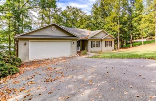 Westlake Corner House | Briarcliff