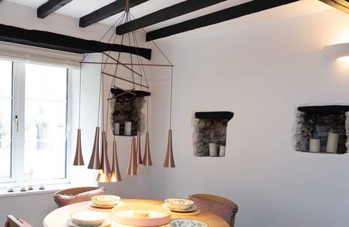 Milton Combe Cottage | Briardene Cottage-Deluxe-Private Bathroom-Countrys