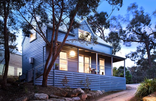 Daylesford Cottage | Briars Loft is a 2 bedroom cottage perfect for weekends & mid-week escapes