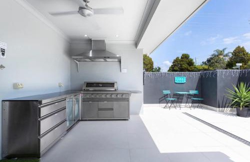 Bongaree House | Bribie Breeze Family Retreat with Pool & BBQ