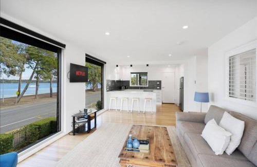 Bongaree Apartment | Bribie Waters Apartment