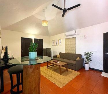 Sadras Hotel | BRICK CASTLE