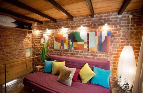 Nazare House | Brick Guest House