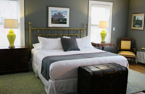 West Camp House | Brick manor with spectacular views of the Catskill Mountains