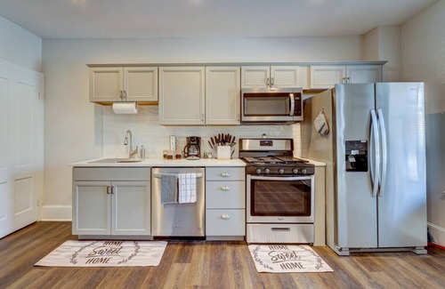 Stroudsburg House | Brickstone Supreme Lodge-Main St