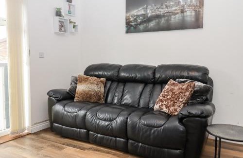 Willesborough House | Bridgefield House