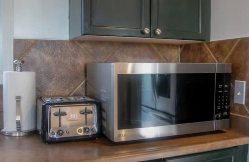 Millet House | Bridgeport House