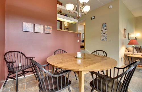 Warren Hotel | Bridges 53