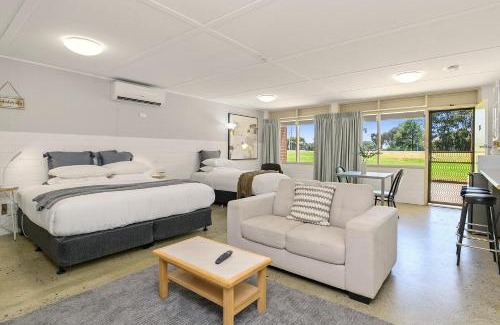 Bridgewater on Loddon Hotel | Bridgewater Motel Victoria-24 HourCheck-In