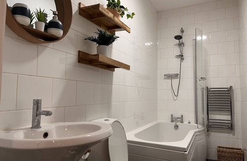 Morecambe Apartment | Bridgewater two 'for a boutique stay by the sea'