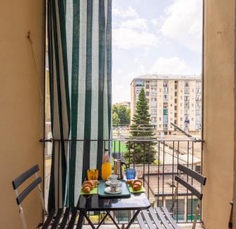 San Paolo Apartment | Bright Accommodation in Turin - Massaua Metro