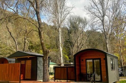 Bright Resort | Bright Accommodation Park