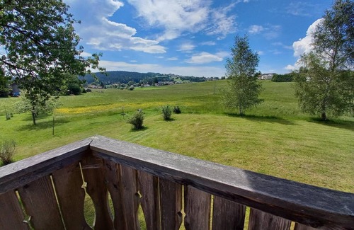 Riedlhutte Apartment | Bright and cozy vacation apartment (60 sqm) for up to 4 people with balcony to relax