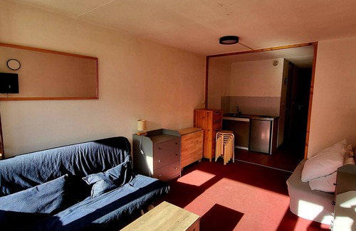 La Mongie Apartment | Bright apartment, 4 people. La Mongie-tourmalet. at the foot of the slopes