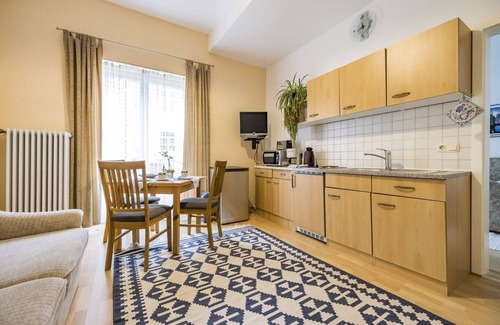 Bad Reichenhall Apartment | Bright apartment- 4 persons, 40sqm, 1 bedroom, large windows