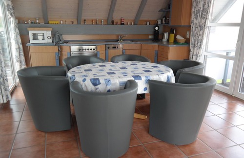 Dornum Apartment | Bright apartment (70 sqm) with all-round view right at the bottom - fishing, free WiFi