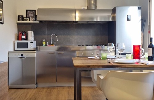 Verona Apartment | Bright apartment a stone's throw from Roman Theater