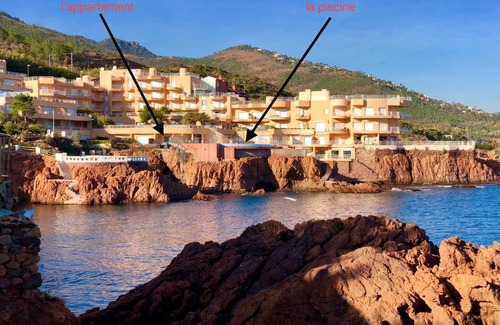 Le Trayas Apartment | Bright apartment with a garden and a wonderfull sea view