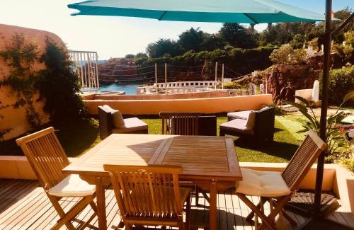Le Trayas Apartment | Bright apartment with a garden and a wonderfull sea view