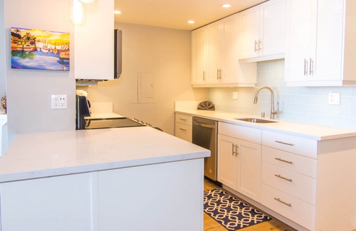 Maalaea Condo | Bright, Beautiful, Remodeled Island Sands 505 Condo