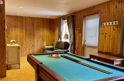 Sainte-Agathe-des-Monts Ski Chalet | Bright & Cozy 5 Bdrm Mountain Chalet w/Spa & Pool