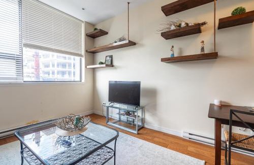 South End Apartment | Bright & Charming Loft with AC, Unit 3