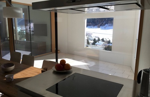 Zuoz Apartment | Bright, chic apartment with stunning views in the Inn Valley and mountains