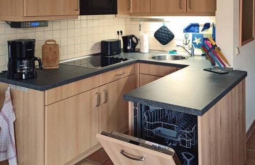 Zingst Apartment | Bright, comfortably furnished apartment directly on the dyke and beach - Residence