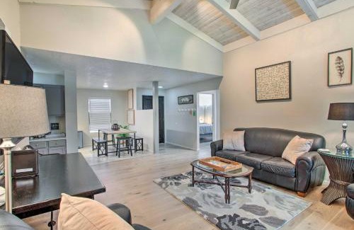 Oak Creek Apartment | Bright Condo with Resort-Style Amenities in Sedona!