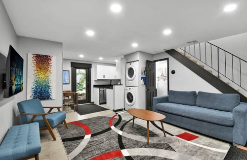 Wilton Manors Villa | Bright Designer Villa near Fort Lauderdale/Beach