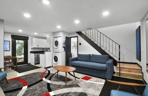 Wilton Manors Villa | Bright Designer Villa near Fort Lauderdale/Beach