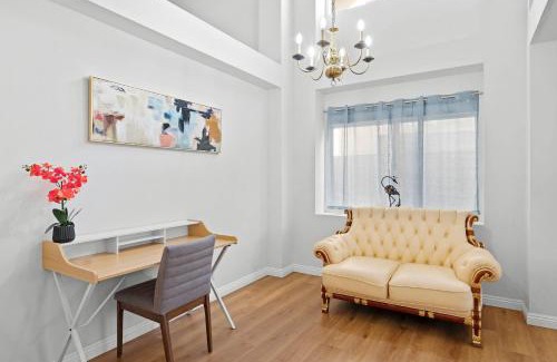 Valinda House | Bright Family Getaway w Garage&Prime SoCal Location