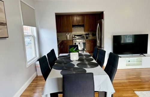 Passaic House | Bright Home Minutes to NYC
