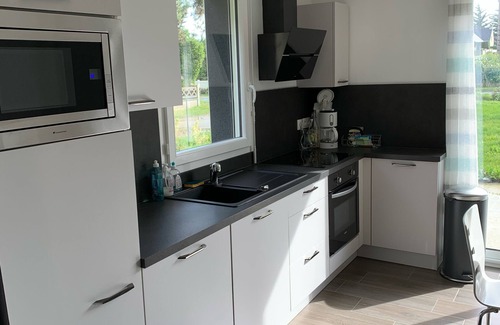 Barneville-Carteret House | Bright house 150 meters from the beach