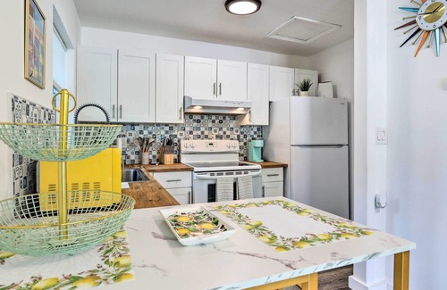 Coral Way Cottage | Bright Miami Cottage in Little Havana!
