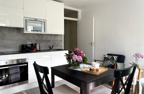 Munster Apartment | Bright & modern 1-bed flat in the heart of Fulham