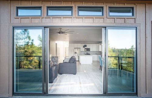 Placerville House | Bright, Modern,Spacious~2 level home, Great location 7 bedrooms 5 bath Sleeps 20