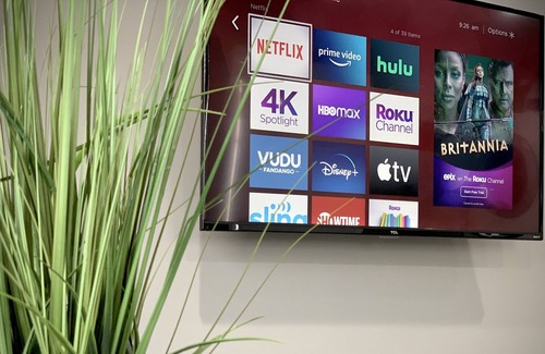 North Hills West House | Bright Modern Valley House | Kitchen | Washer & Dryer / Dogs OK!