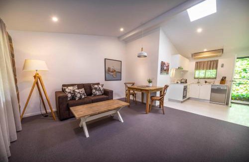 Bright Apartment | Bright Mystic Valley
