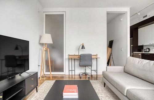 Navy Yard Apartment | Bright Navy Yard 1BR w/Gym & W/D, steps from Nats Park, by Blueground