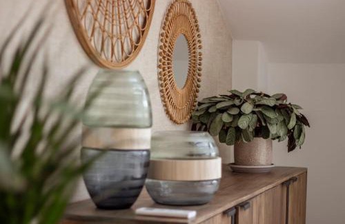 Marbella Apartment | Bright Nordic style penthouse in beachside resort