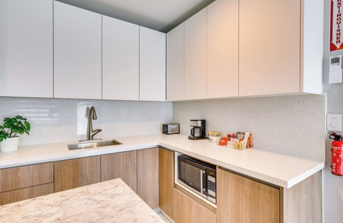 North Miami House | Bright North Miami Home Near Beaches & Shops!