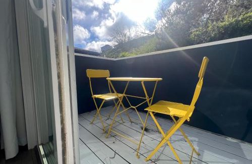 Edgemar - Pacific Manor House | Bright Pacifica Townhouse