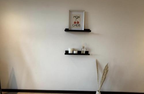 Museum Quarter Apartment | Bright Penthouse with Balcony in Amsterdam Center