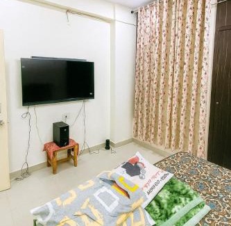Bhopal Apartment | Bright space for fun