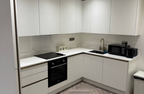 St Albans Apartment | Bright & Spacious Apartment in St Albans