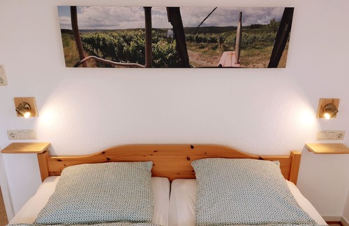 Neumagen-Dhron Apartment | Bright, spacious apartment Rosengarten