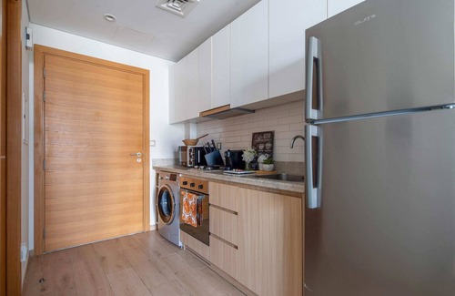 Jebel Ali Apartment | Bright Studio - Minutes from Dubai Metro!